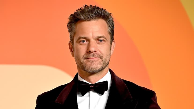 Joshua Jackson Joins Apple TV's 'Your Friends & Neighbors'