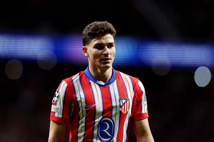 Alvarez Agent's 'Liar' Tweet Fuels Barca Transfer Saga