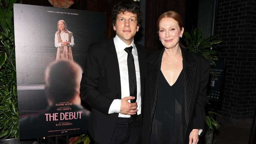 Eisenberg's 'The Debut' Shines Spotlight on Julianne Moore