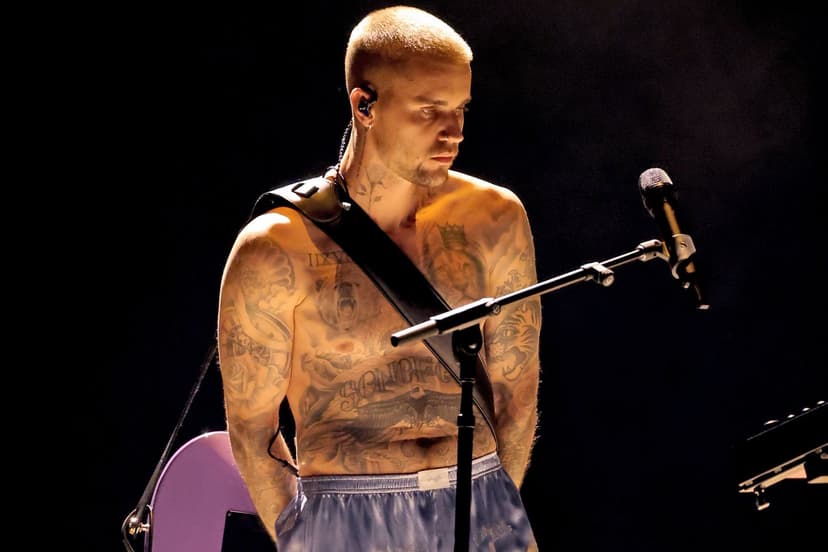 Justin Bieber Rocks LA Park with Secret Concert
