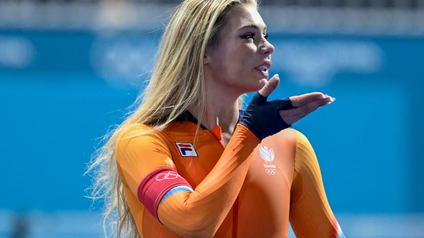Speed Skater Leerdam: From Ice to $5M Brand