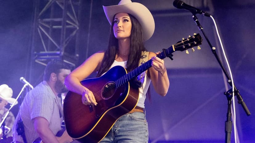 Kacey Musgraves Honors Dolly Parton's Legacy