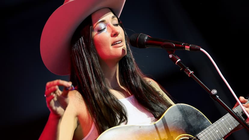 Kacey Musgraves Rides Horseback to Coachella Stage