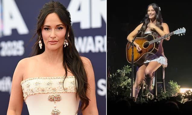 Kacey Musgraves' Sydney Sauna Mix-Up