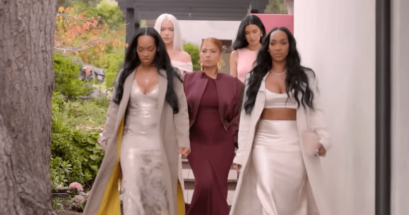 Kardashian Friends Spill Secrets in New Show