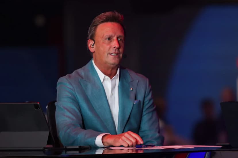 ESPN's Karl Ravech Back on Air for Baseball