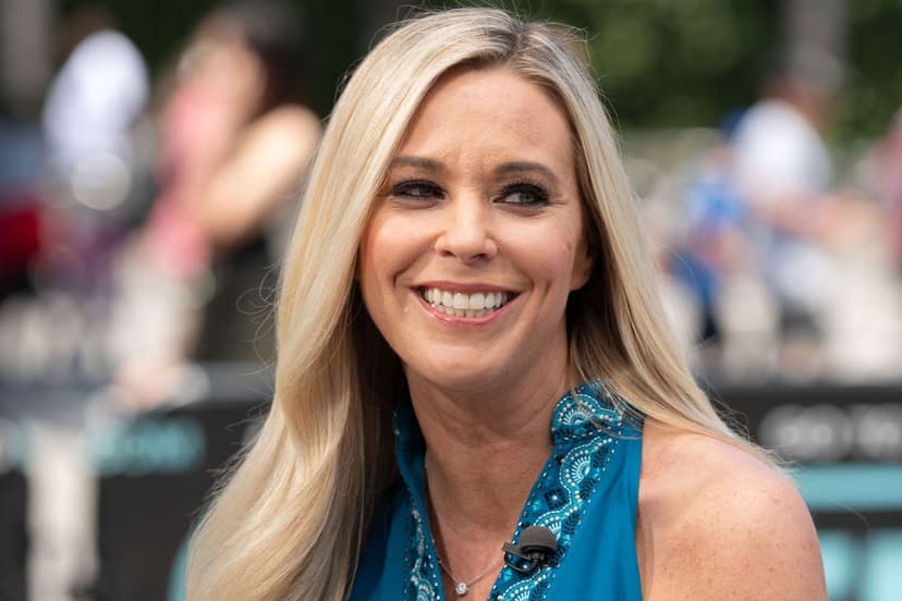 Kate Gosselin Celebrates Thanksgiving With New Beau