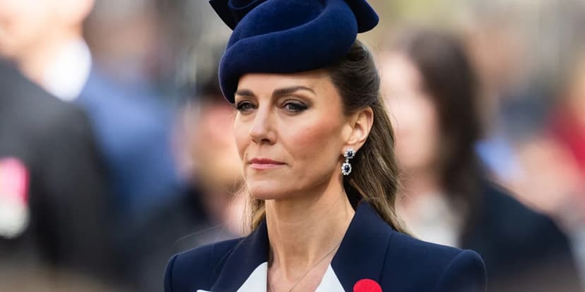 Kate Middleton's Navy Coat Dress Stuns at ANZAC Day