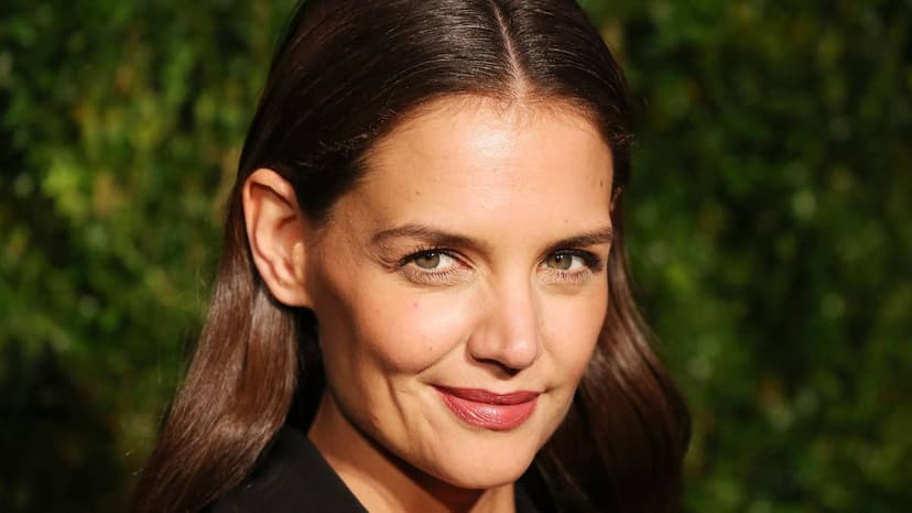 Katie Holmes Steps Out With Artist Beau