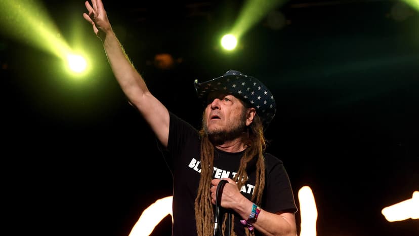Keith Morris Slams Fan Over Politics at Circle Jerks Gig