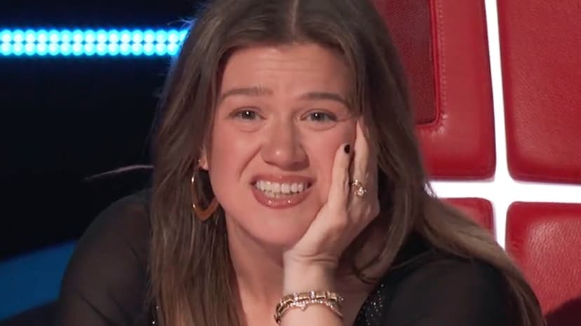 Kelly Clarkson's 'Voice' Steal Sparks Fierce Coach Rivalry!