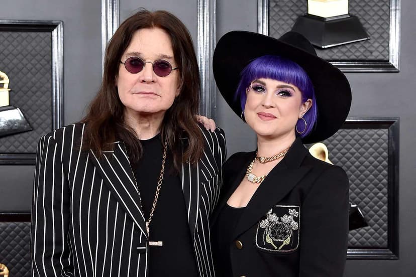 Kelly Osbourne Visits Ozzy's Lakeside Grave