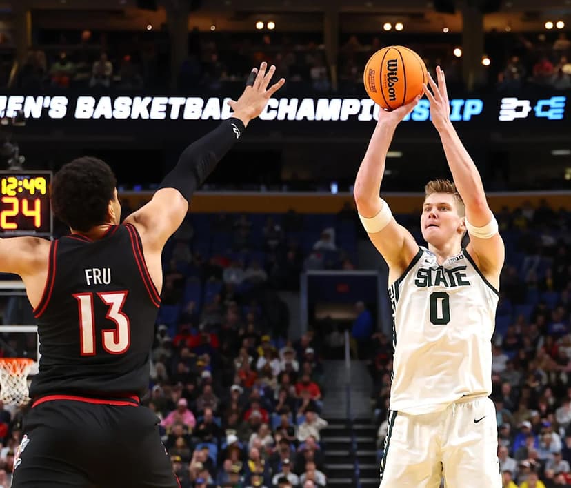 Kentucky & Louisville Vie for Transfer Star
