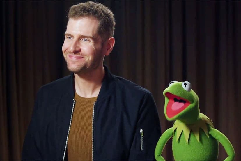 Kermit the Frog Joins Illusionist Rob Lake's Broadway Debut