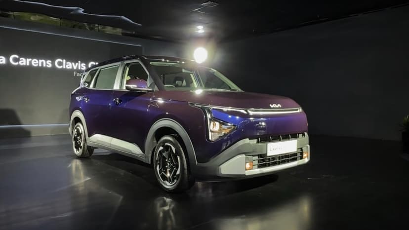 Kia Enters CNG MPV Race With New Carens Models