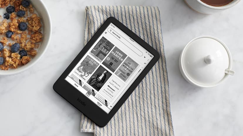 Old Kindle Gets New Life as Desk Assistant