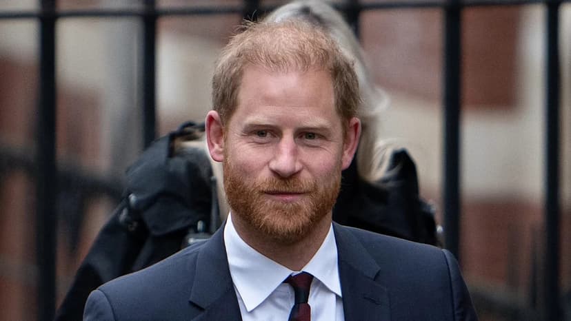 King Charles Offers Harry Palace Room Amid Royal Rift