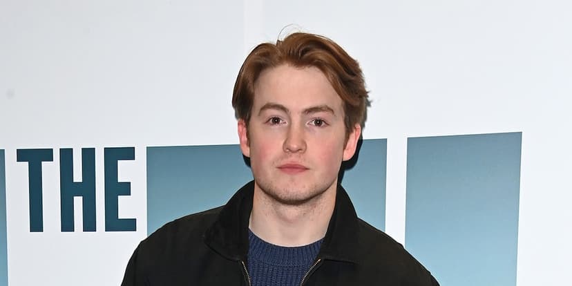 Heartstopper Star's Unrecognizable New Look