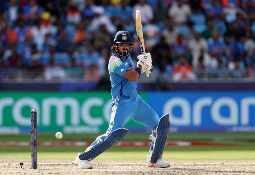 Rahul's Batting Blitz Ends in Spectactular Catch