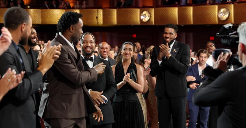 Knicks Conquer ESPYs: A Championship Celebration