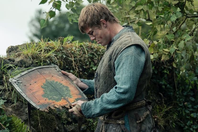 Egg Joins Dunk on Knightly Quest