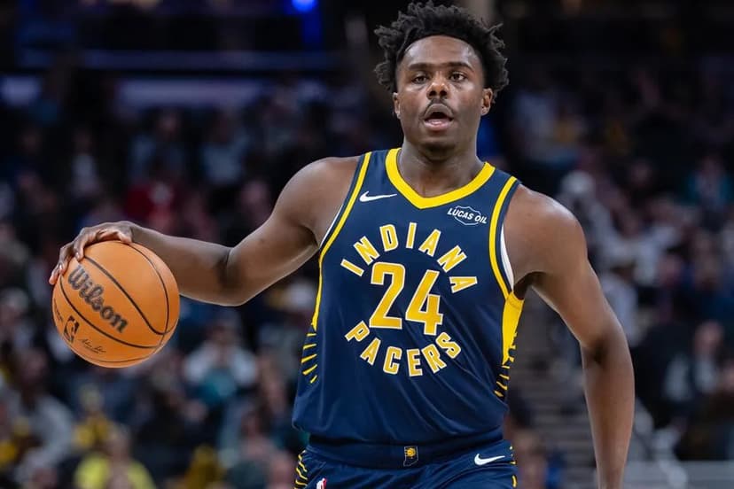 Brown Back with Pacers on Two-Way Deal