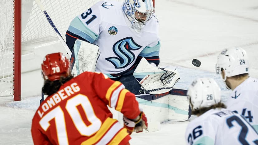 Kraken Surge Past Flames 5-1 Behind Wright's Heroics