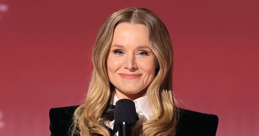 Kristen Bell Opens Actor Awards With Song and SAG Jokes