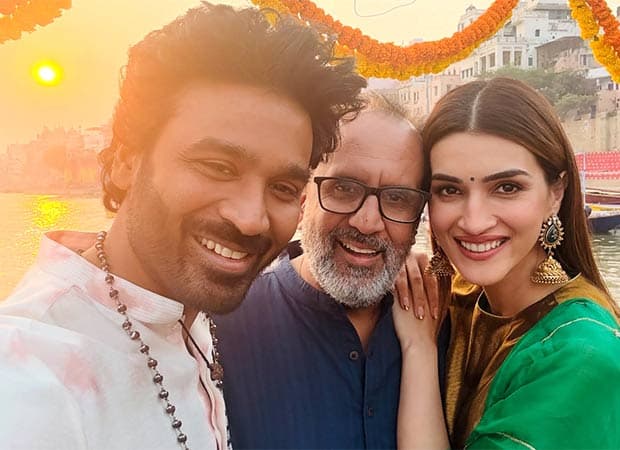 Kriti, Dhanush, Aanand: Varanasi Boat Ride Fun!