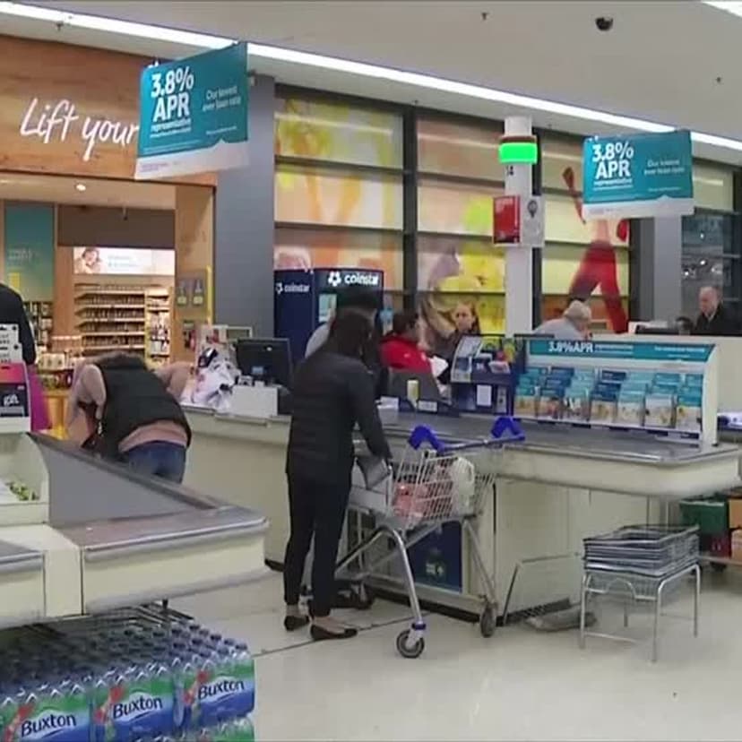 Ex-Walmart Exec Takes Helm at Kroger