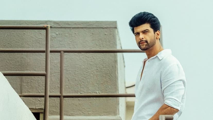 Kushal Tandon's Kidney Joke: Smartphone Prices Skyrocket!