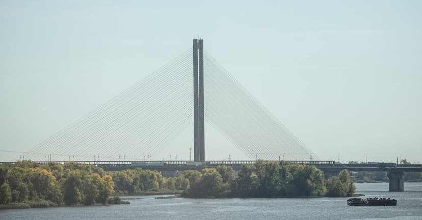 Kyiv Plans Water Crossings Amid Bridge Attacks