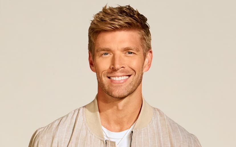 Kyle Cooke Signs With IAG for Entertainment Expansion