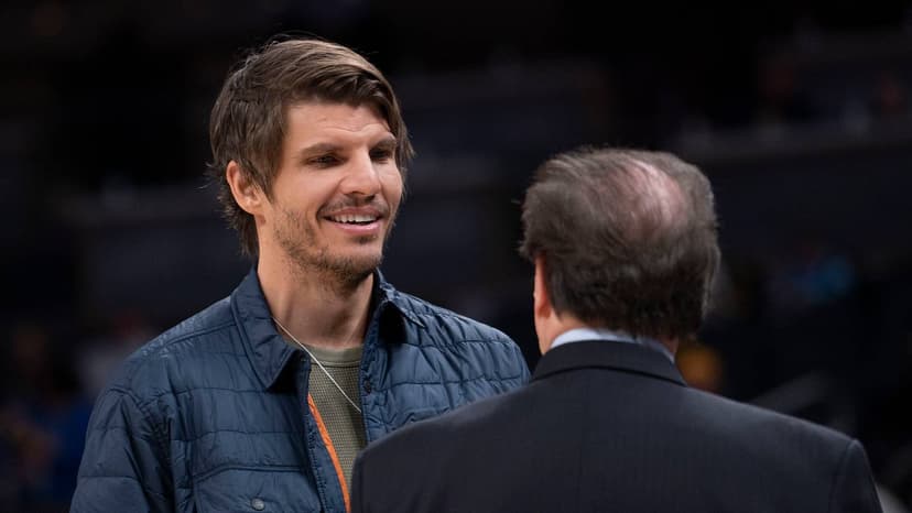 Kyle Korver Leaves Atlanta Hawks Front Office