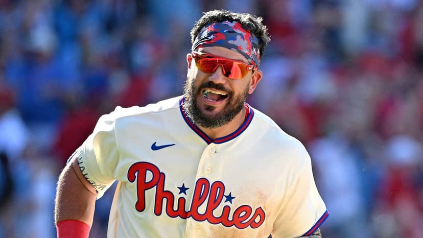 Schwarber Nears Ruth's Home Run Record!