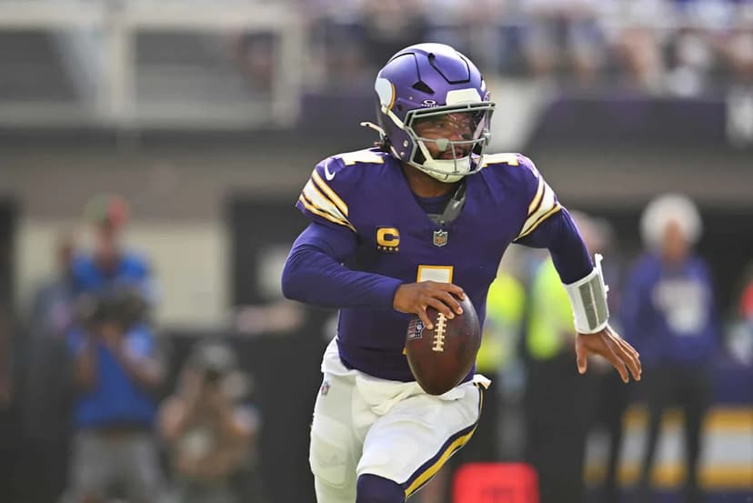 Murray's Status Upgraded for Vikings-Bears Clash