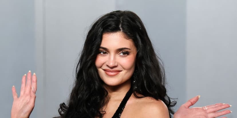 Kylie's Coachella Nails Spark Bieber Fever