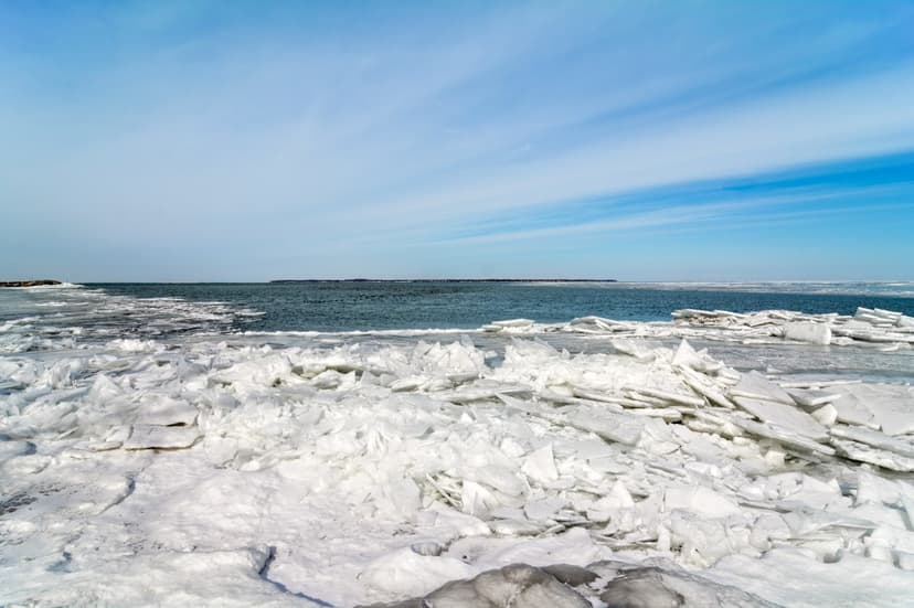 Lake Erie Nears Complete Freeze-Over: Spring Delayed?