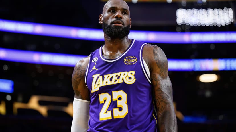 Lakers Face Thunder Without Key Guards, LeBron Questionable