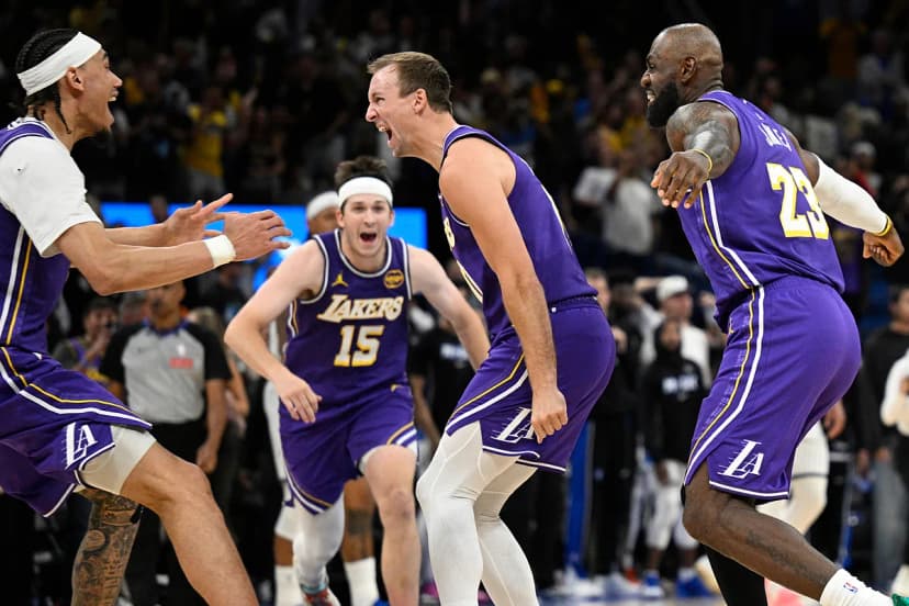 Kennard's Late Three Seals Lakers Victory