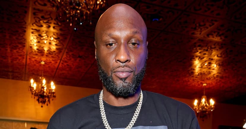 Ex-NBA star Odom exits rehab program