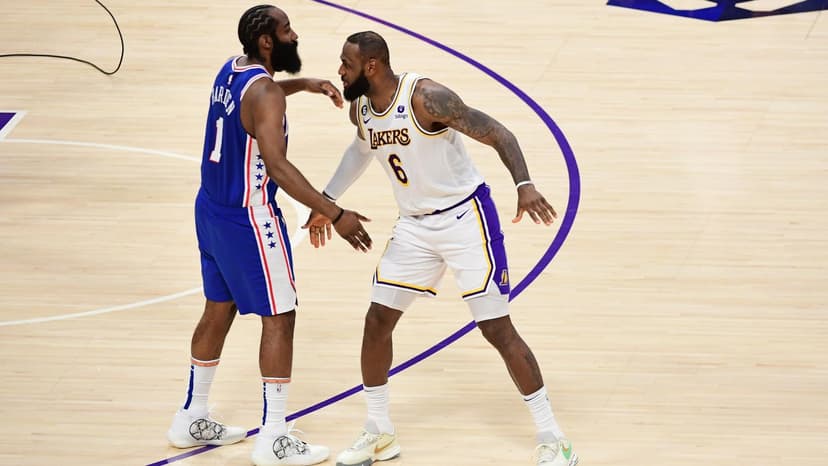 LeBron's Scoring Surge Lifts Lakers in LA Showdown