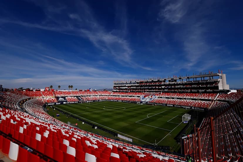 Liga MX: San Luis Battles Chivas in Crucial Matchday 7