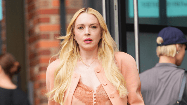 Lohan Trades Blonde for Signature Red