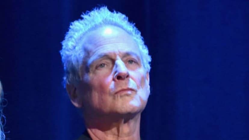 Stalker Charged After Allegedly Dousing Lindsey Buckingham