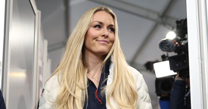 Lindsey Vonn Suffers Career-Ending Injury