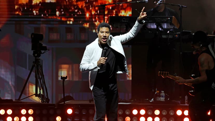 Lionel Richie Ends Concert Early Due to Illness