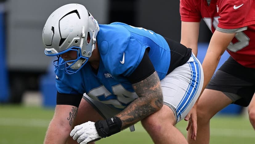 Lions Center Mays Out for Weeks with Wrist Fracture