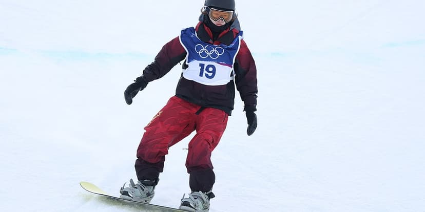 Snowboarder's Scary Fall Halts Olympic Qualifiers