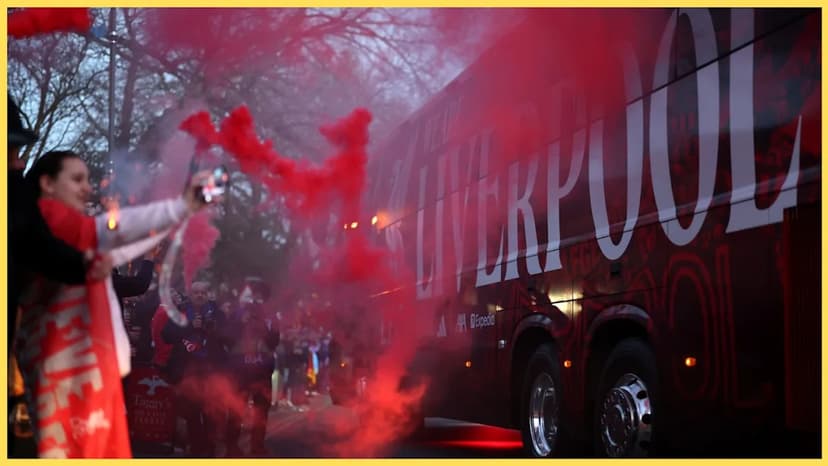 Liverpool Eye Free Transfer for Bournemouth Defender